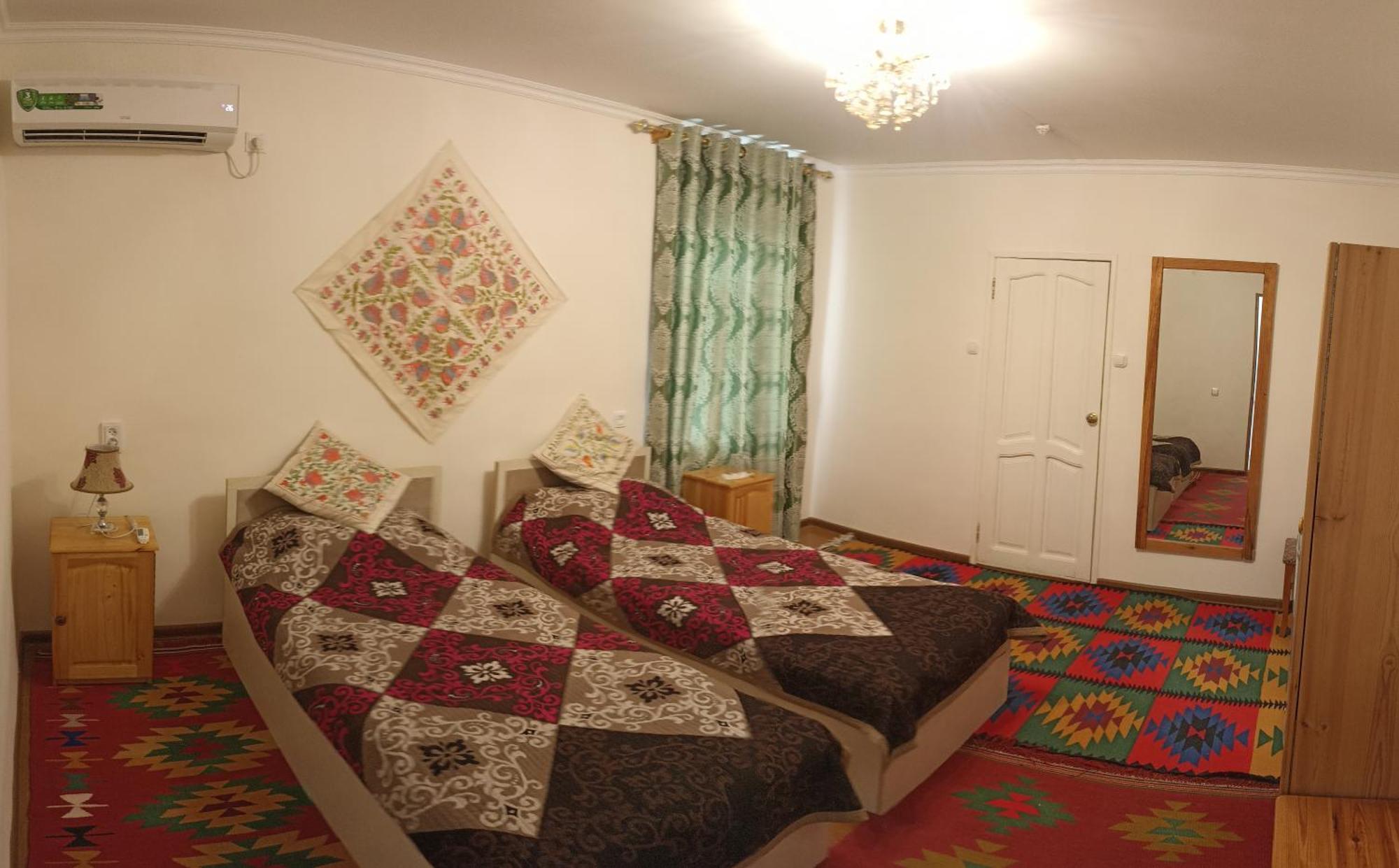 Meros B&B Khiva Bagian luar foto