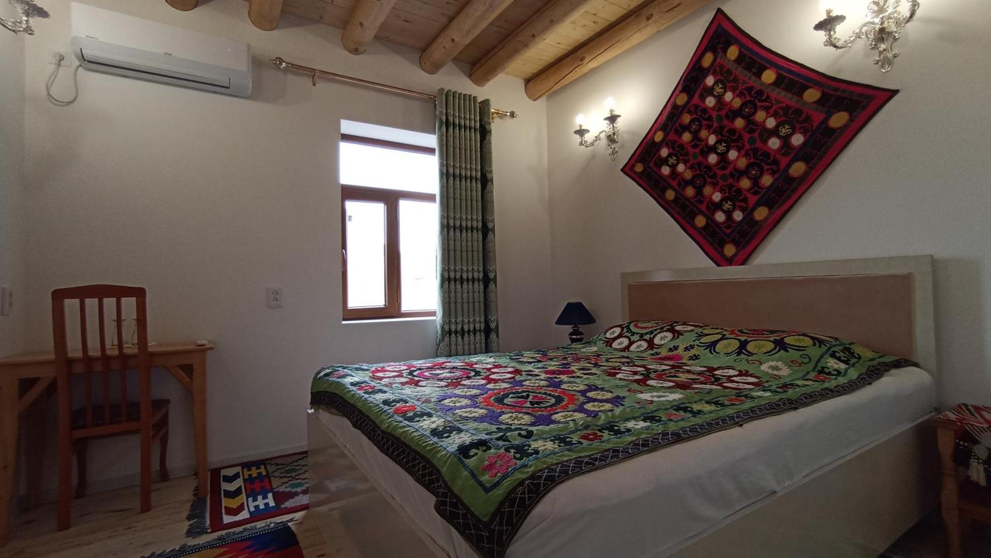 Meros B&B Khiva Bagian luar foto