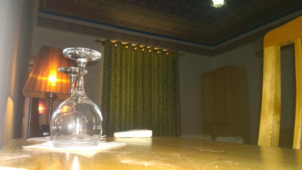 Meros B&B Khiva Bagian luar foto